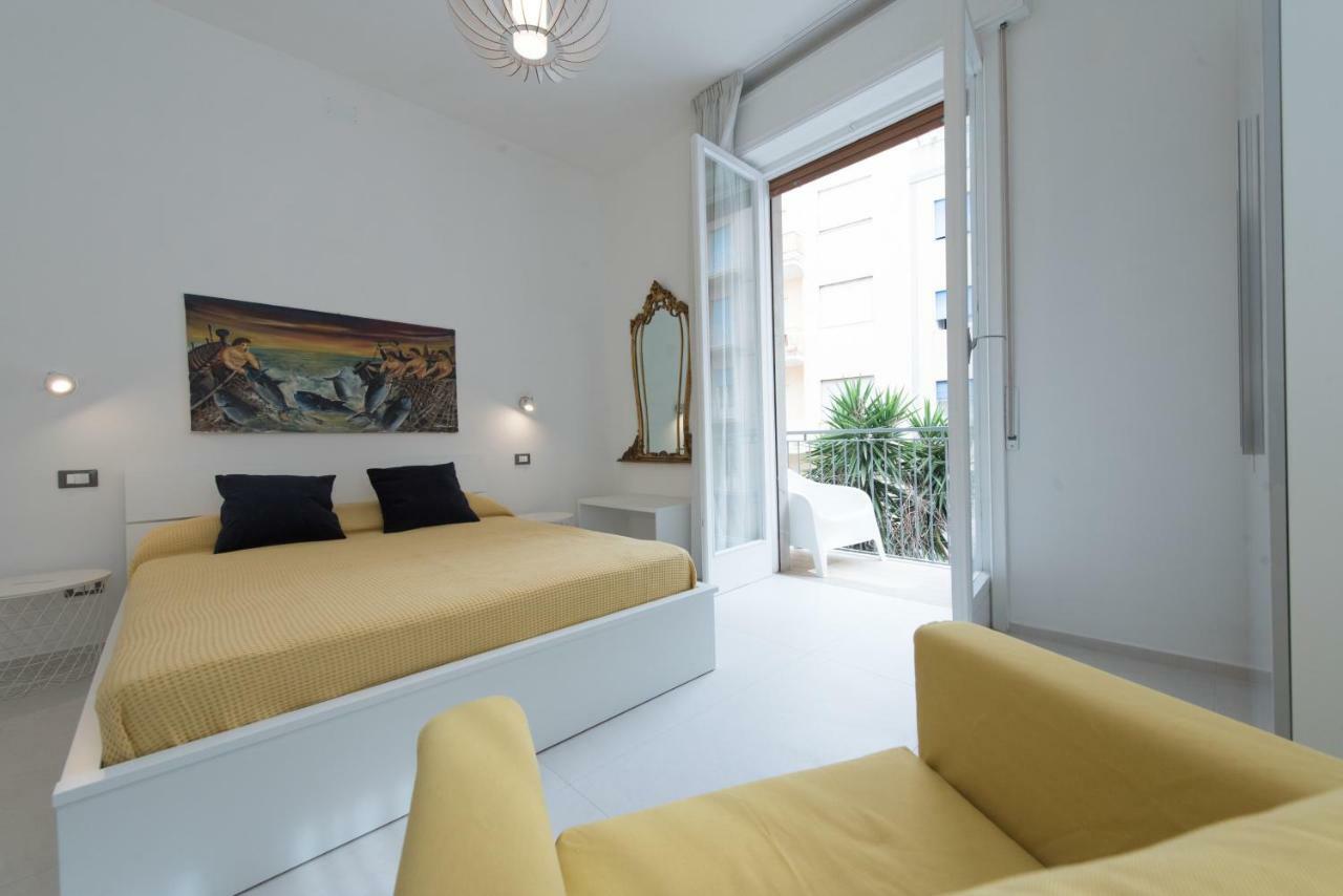 Laurus Apartments Trapani Exterior photo